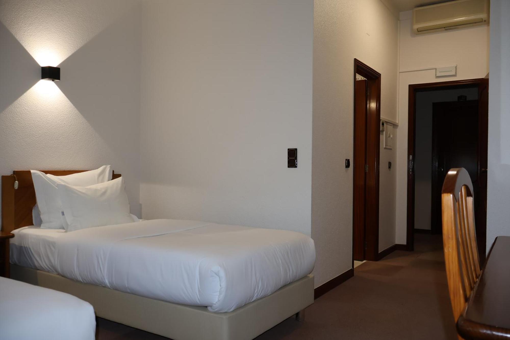 Hotel Santhyago Трофа Номер фото