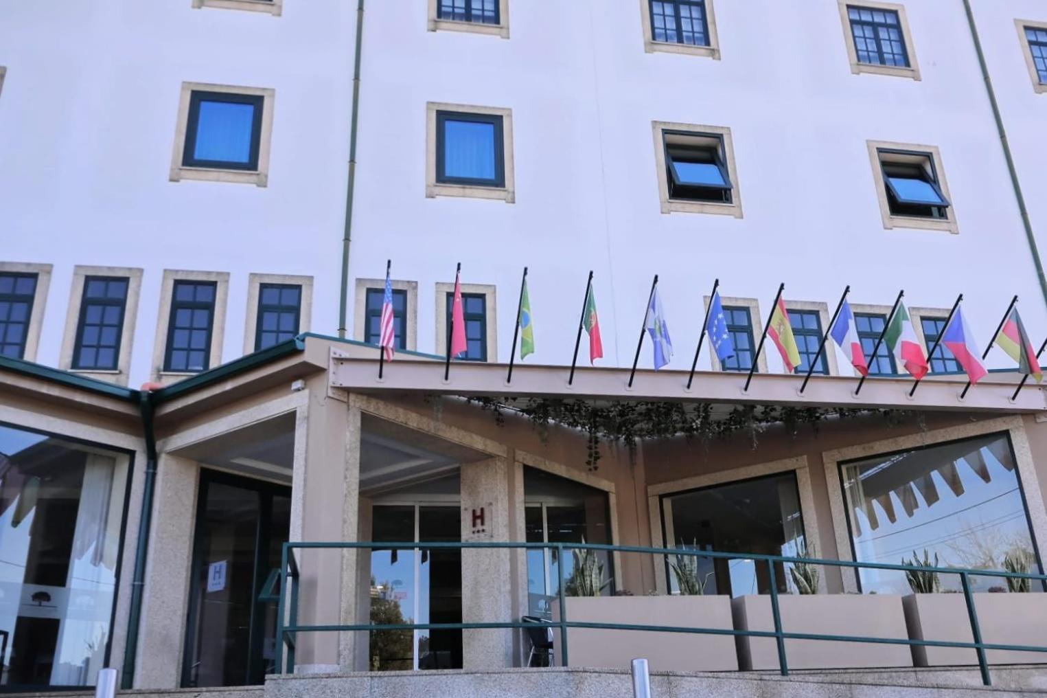 Hotel Santhyago Трофа Экстерьер фото